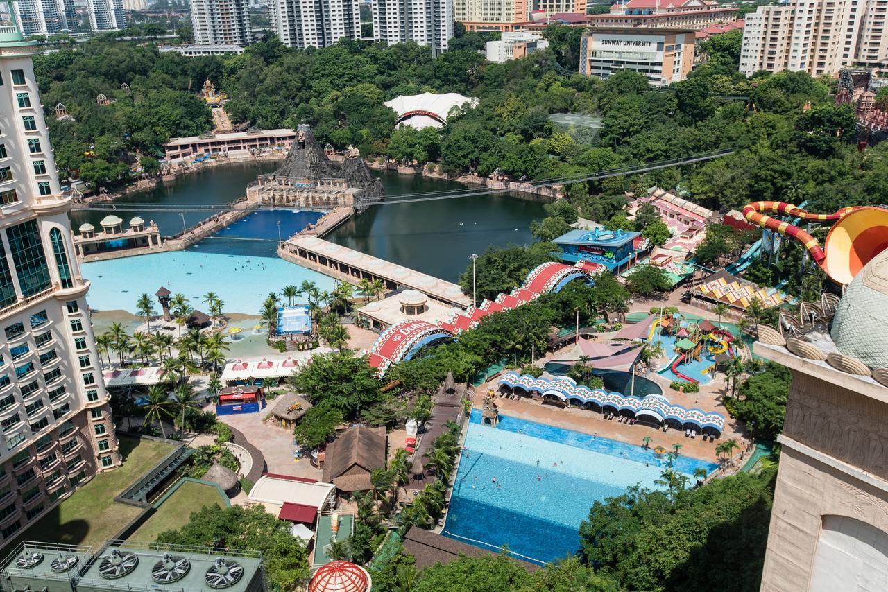W Studio Resort Suites Petaling Jaya Esterno foto