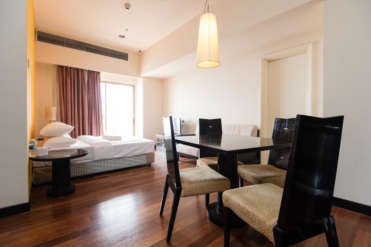 W Studio Resort Suites Petaling Jaya Esterno foto