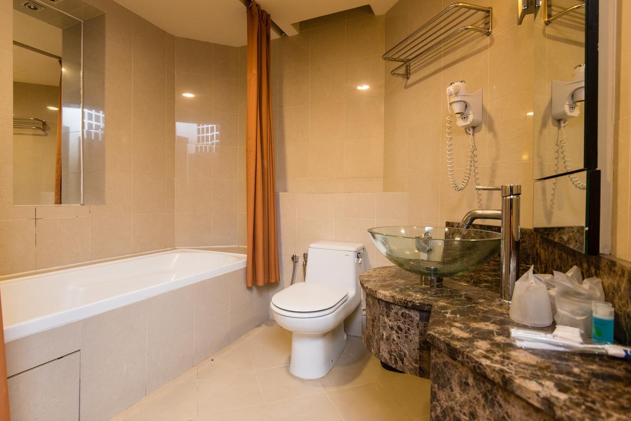 W Studio Resort Suites Petaling Jaya Esterno foto